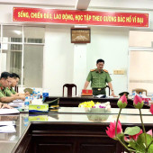 Phòng An ninh chính trị nội bộ, Công an thành phố Cần Thơ sinh hoạt chính trị kỷ niệm 81 năm Ngày truyền thống lực lượng Công an nhân dân và 21 năm Ngày hội toàn dân bảo vệ an ninh Tổ quốc