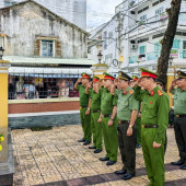 Công an phường Cái Răng giáo dục truyền thống, tri ân các thế hệ đi trước