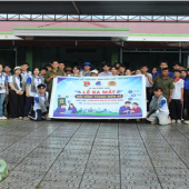 Công an xã Tân Phước Hưng, thành phố Cần Thơ tổ chức Lễ ra mắt “Đội hình thanh niên số” thực hiện “Chiến dịch mùa hè số cùng VNEID”