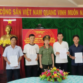 Công an xã Phú Lộc kiện toàn, bổ sung lực lượng tham gia bảo vệ an ninh, trật tự ở cơ sở