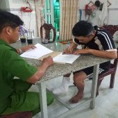 Công an xã Hòa Tú xử phạt 12,5 triệu đồng một trường hợp đăng tải thông tin sai sự thật, vu khống, xúc phạm danh dự, nhân phẩm người khác trên mạng xã hội.