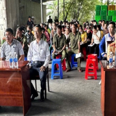 Công an phường Long Bình tổ chức tuyên truyền, phổ biến,  giáo dục pháp luật về trật tự, an toàn giao thông cho công nhân