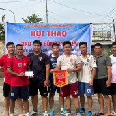 Công an phường Mỹ Quới - Ban Chỉ huy Quân sự phường giao lưu bóng chuyền chào mừng Quốc khánh 2/9