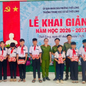 Đồng hành cùng em - Vững bước đến trường