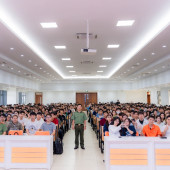 Trang bị kỹ năng an toàn trên không gian mạng cho hơn 1.200 tân sinh viên FPT