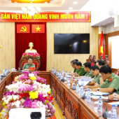 Sớm bàn giao nhà để Nhân dân ổn định cuộc sống
