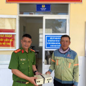 Công an xã Vĩnh Hải: Tuyên truyền, vận động người dân không sử dụng công cụ kích điện, xung điện để đánh bắt thủy sản