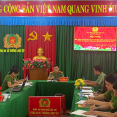 Đối thoại giữa Đảng ủy, Ban Chỉ huy với cán bộ, chiến sĩ và đoàn viên, hội viên Công an xã Trường Long Tây