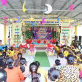 Công an Cần Thơ mang “Vầng trăng yêu thương” đến với thiếu nhi có hoàn cảnh khó khăn