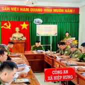 Công an xã Hiệp Hưng ra quân “100 ngày” làm sạch dữ liệu phương tiện