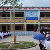 Công an xã Hiệp Hưng đồng hành cùng học sinh xây dựng trường học an toàn