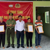 Phòng An ninh Chính trị nội bộ bàn giao nhà Đại đoàn kết cho các hộ dân trên địa bàn xã Thới Lai