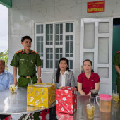 CÔNG AN PHƯỜNG VĨNH PHƯỚC BÀN GIAO 02 CĂN NHÀ TỪ CHƯƠNG TRÌNH HỖ TRỢ XÂY DỰNG 1.000 CĂN NHÀ