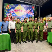 Chăm lo đời sống tinh thần của cán bộ, chiến sĩ và lực lượng tham gia bảo vệ an ninh, trật tự ở cơ sở