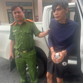 Công an phường Ngã Bảy phối hợp bắt đối tượng truy tìm liên quan vụ mua bán trái phép chất ma túy
