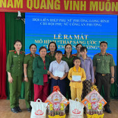 Chi đoàn, Chi hội Phụ nữ Công an phường Long Bình đồng hành  cùng trẻ em có hoàn cảnh khó khăn