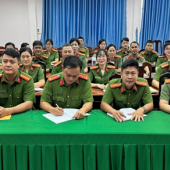 Công an phường Bình Thủy tổ chức học tập, quán triệt các Nghị quyết, Chỉ thị của Bộ Chính trị