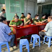 Công an xã Vĩnh Viễn phối hợp chăm lo sức khỏe, phục vụ Nhân dân