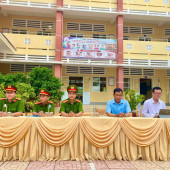 Công an xã Long Hưng đẩy mạnh tuyên truyền, giáo dục pháp luật cho học sinh