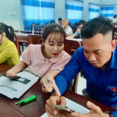 Công an xã Thới Lai đẩy mạnh chuyển đổi số,  đưa tiện ích số đến gần người dân