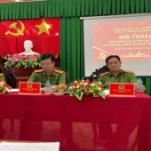 Trại Tạm giam số 2 đối thoại giữa cấp ủy, lãnh đạo  với cán bộ, chiến sĩ, đoàn viên, thanh niên