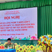 Công an xã Long Hưng lắng nghe ý kiến nhân dân và đối thoại thủ tục hành chính