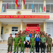 Công an xã Hồ Đắc Kiện tích cực hưởng ứng Ngày chuyển đổi số quốc gia năm 2026.