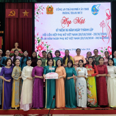PHÒNG THAM MƯU CÔNG AN THÀNH PHỐ CẦN THƠ TỔ CHỨC CHUỖI HOẠT ĐỘNG  Ý NGHĨA CHÀO MỪNG  NGÀY PHỤ NỮ VIỆT NAM 20/10