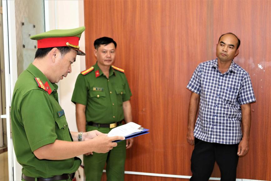 Bắt tạm giam đối tượng giả danh sĩ quan Quân đội để lừa đảo