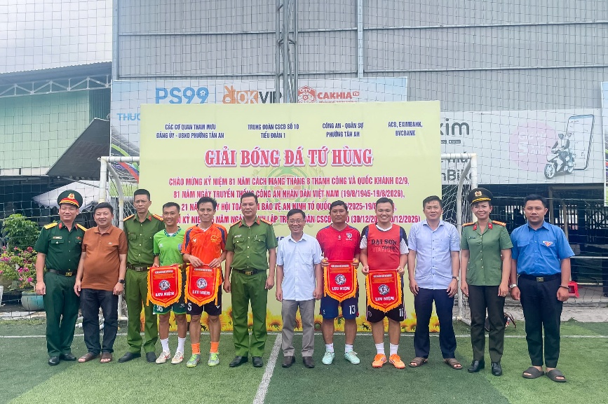 Tân An: Đưa Ngày hội toàn dân bảo vệ an ninh Tổ quốc đến gần Nhân dân