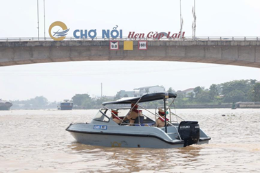Bảo đảm an toàn du lịch Chợ nổi Cái Răng mùa mưa bão