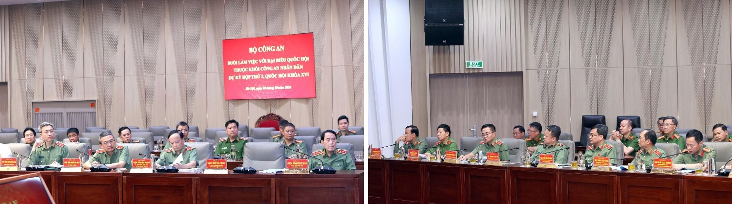 Các đại biểu dự buổi làm việc.
