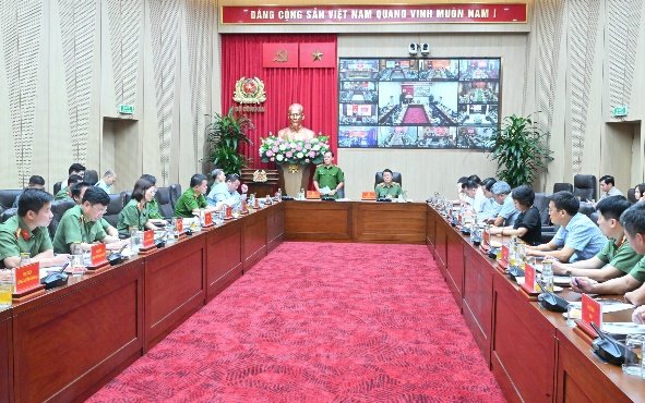 Toàn cảnh Hội nghị.