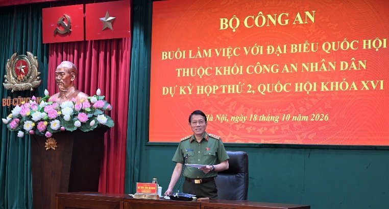 Bộ trưởng Lương Tam Quang phát biểu kết luận buổi làm việc.