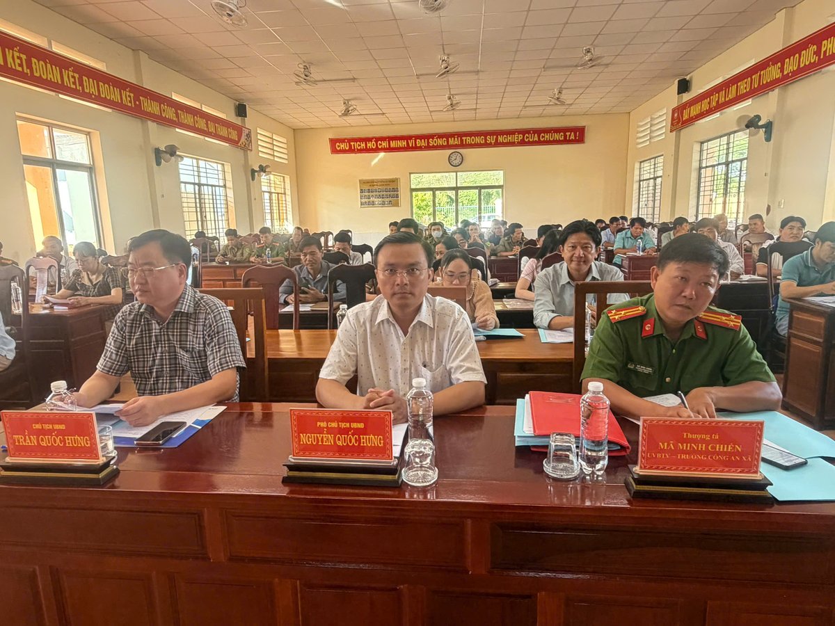 Quang cảnh toàn Hội nghị.
