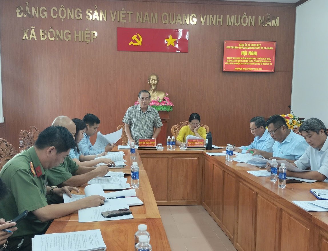 Đ/c Nguyễn Ngọc Thanh, Bí thư Đảng ủy xã phát biểu chỉ đạo tại Hội nghị.