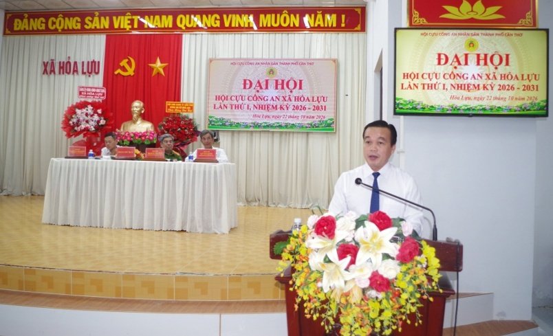 Đồng chí Võ Tứ Phương, Phó Chủ tịch Thường trực Ủy ban nhân dân xã Hỏa Lựu phát biểu chỉ đạo tại Đại Hội